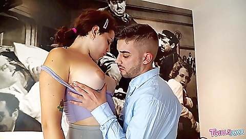 Big booty pornstar in sexy lingerie and tattoo in ass