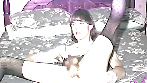 Vintage lingerie outfit on amateur brunette in stockings