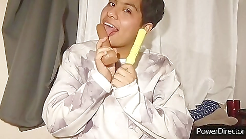 Sexy amateur blonde masturbates alone with sex toys