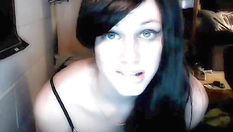 Bitch gets on her knees and shows off her round ass